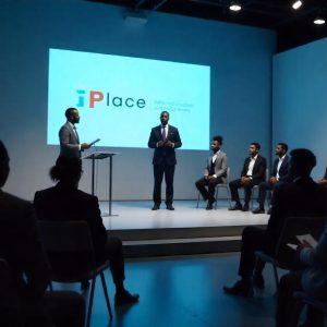 PUBLIC SPEAKING AND CORPORATE COMMUNICATIONS COURSE
